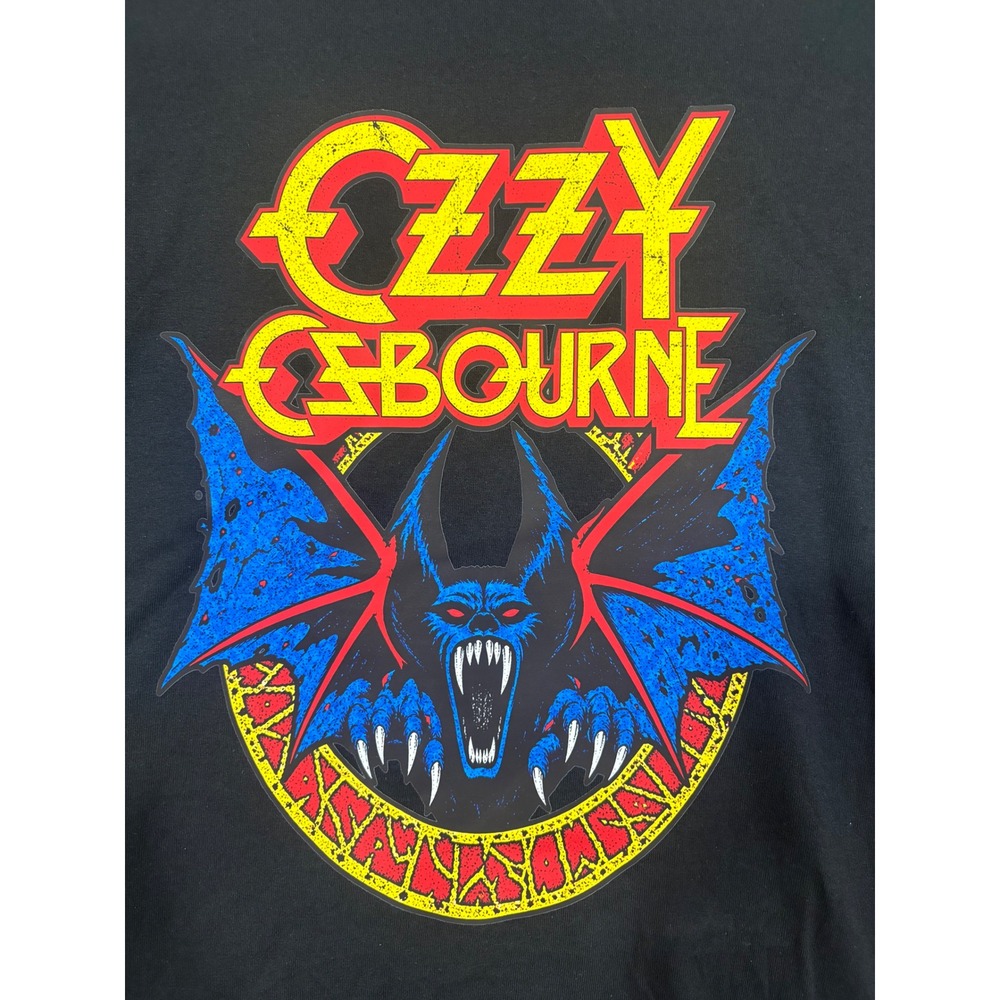 Ozzy Osbourne Bat Graphic T-Shirt Black Gildan Heavy Cotton Large G5000 NEW - Picture 2 of 9